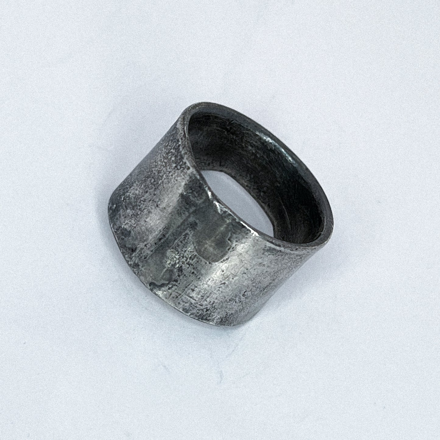E11250216 - Vanished Armor Ring