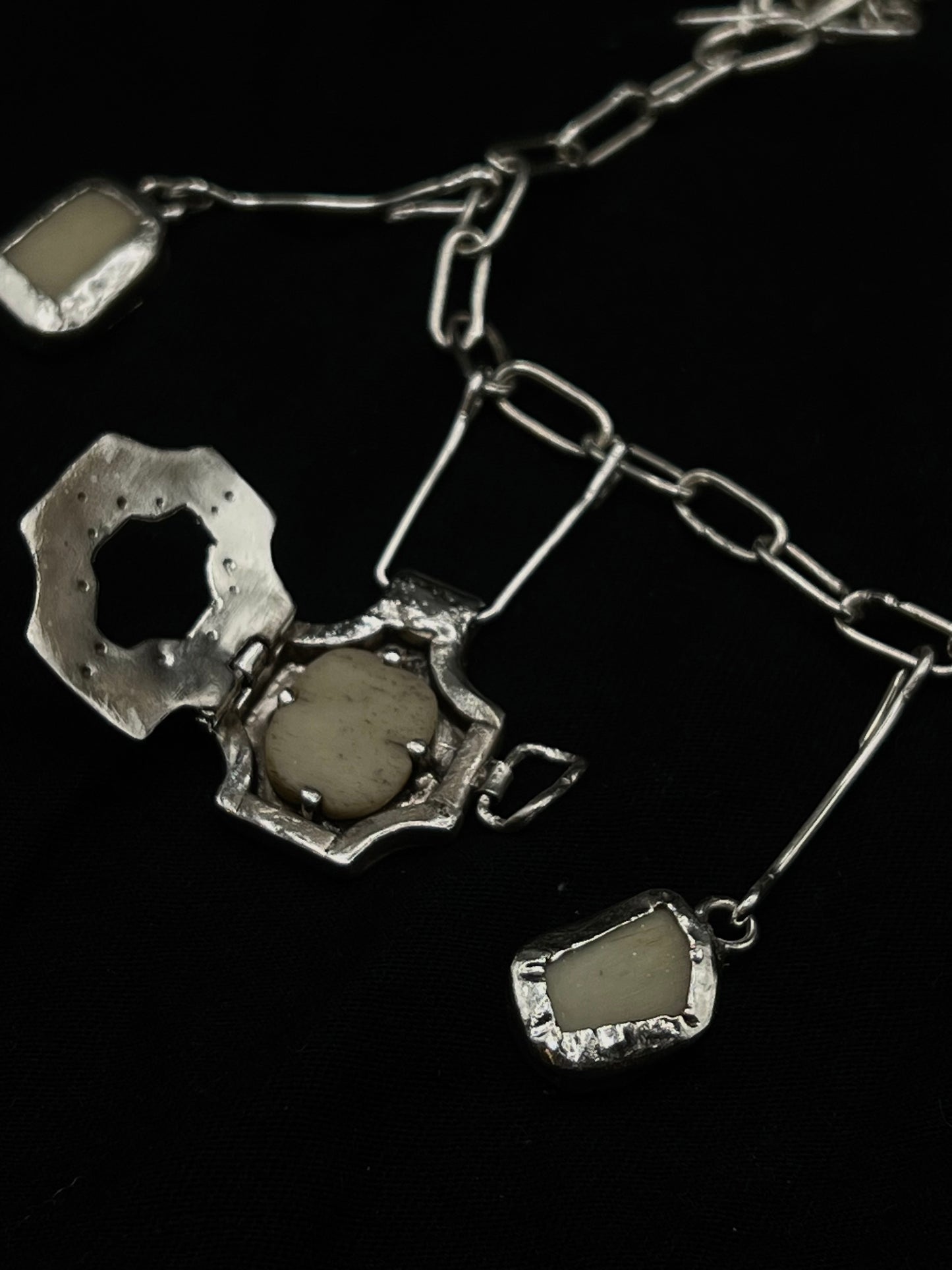 tryptich ivory necklace