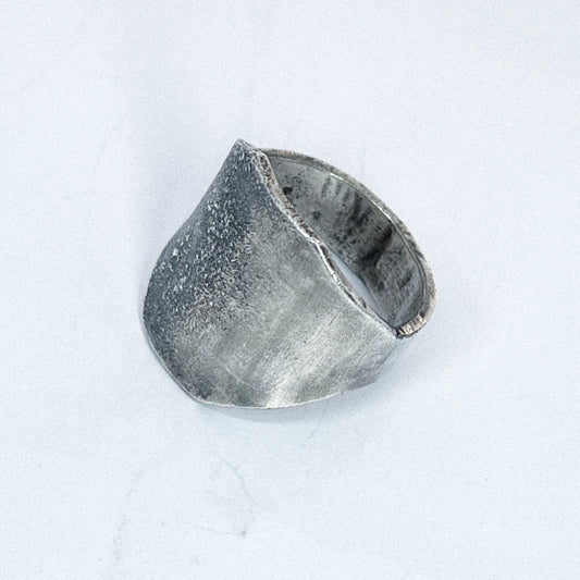 E11250210 - Fading Armor Ring