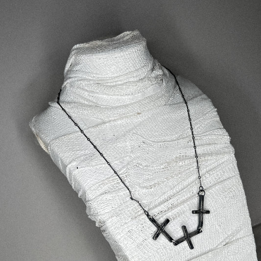 E11250202 - "Zealot" Pendant Necklace